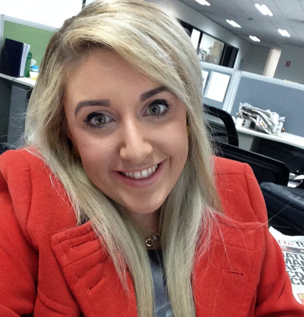 MAKE-UP MOMENT: The Morning Bulletin reporter Melanie Plane. Photo Melanie Plane/The Morning Bulletin MAKE-UP MOMENT: The Morning Bulletin reporter Melanie Plane. Photo Melanie Plane/The Morning Bulletin