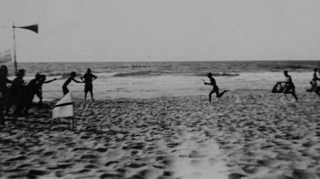 A photo from the album belonging to Ronald Vincent Thomson.