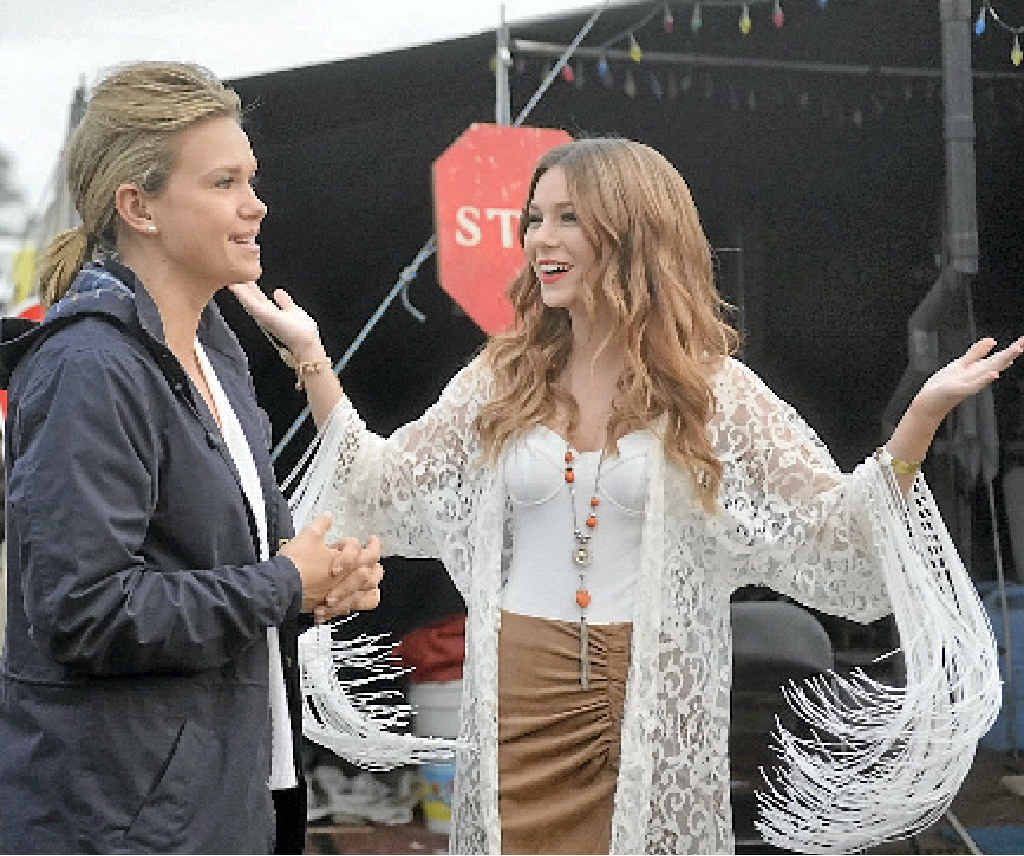 LIVE CROSS: Caitlyn Shadbolt and Edwina Bartholomew at the Muster. LIVE CROSS: Caitlyn Shadbolt and Edwina Bartholomew at the Muster.