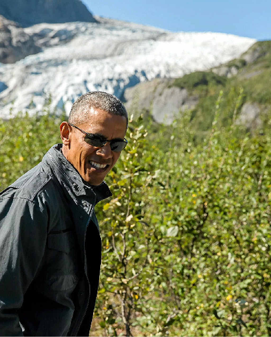 LEADING: On a mission to get backing for action on climate change, US President Barack Obama hikes to Alaska’s Exit Glacier this week. LEADING: On a mission to get backing for action on climate change, US President Barack Obama hikes to Alaska’s Exit Glacier this week.