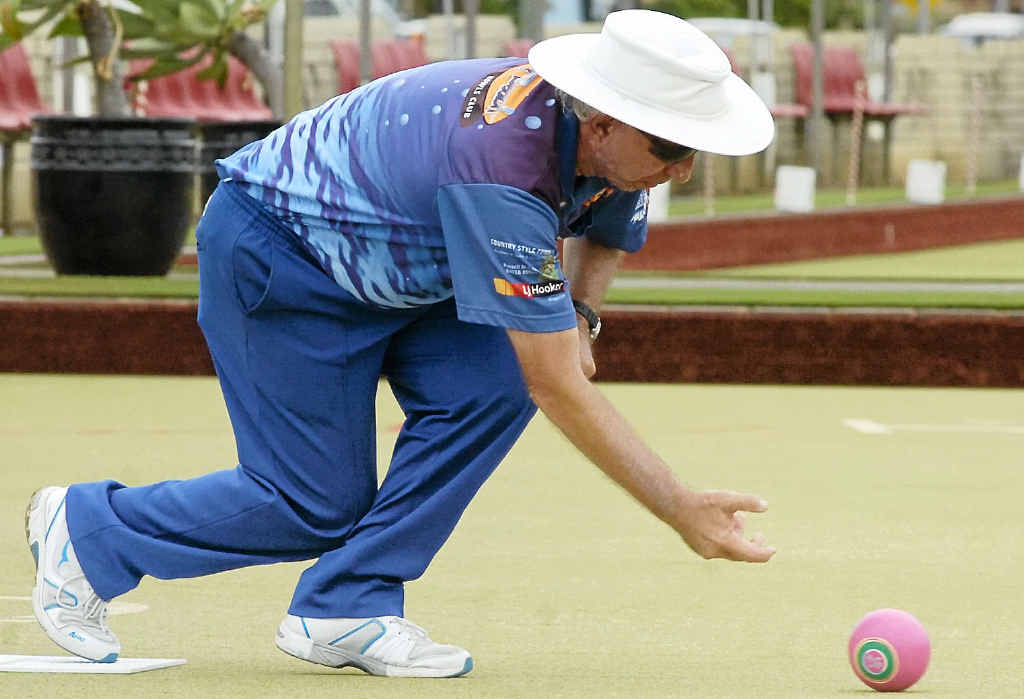 ON A ROLL: Kingscliff bowler Ian Taylor is the top-ranked bowler from northern NSW in the current national rankings. ON A ROLL: Kingscliff bowler Ian Taylor is the top-ranked bowler from northern NSW in the current national rankings.
