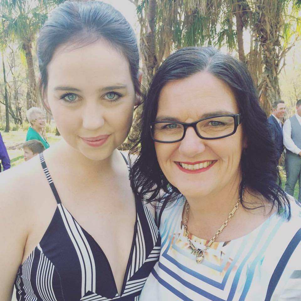 Tamara Jensen with her mother, Jodi Harrold.