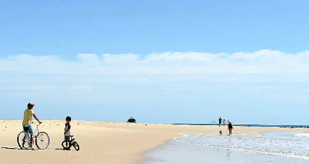 It's always good to know what the surf conditions are like in a new area. It's always good to know what the surf conditions are like in a new area.