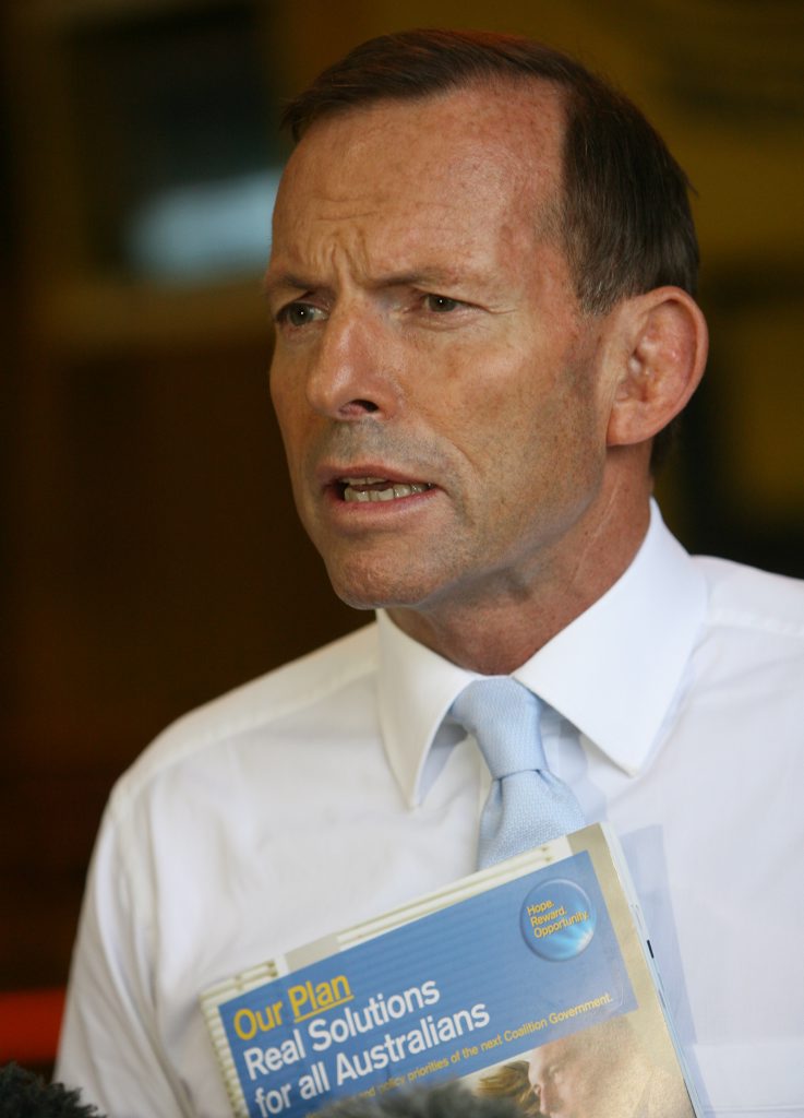 Former Prime Minister Tony Abbott has denied Ms Bishop's recollection of the Choppergate saga Former Prime Minister Tony Abbott has denied Ms Bishop's recollection of the Choppergate saga