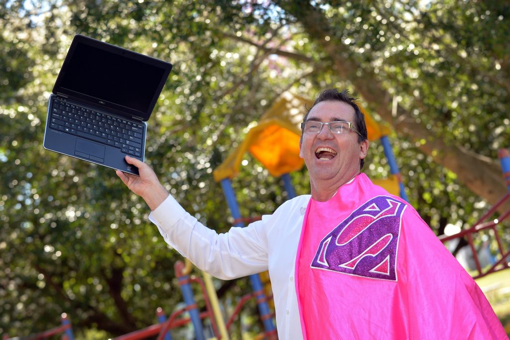 Bruce Devereaux who is giving up his bank job to go full time on his daddy blog and to be a Stay At Home Dad. Bruce Devereaux who is giving up his bank job to go full time on his daddy blog and to be a Stay At Home Dad.