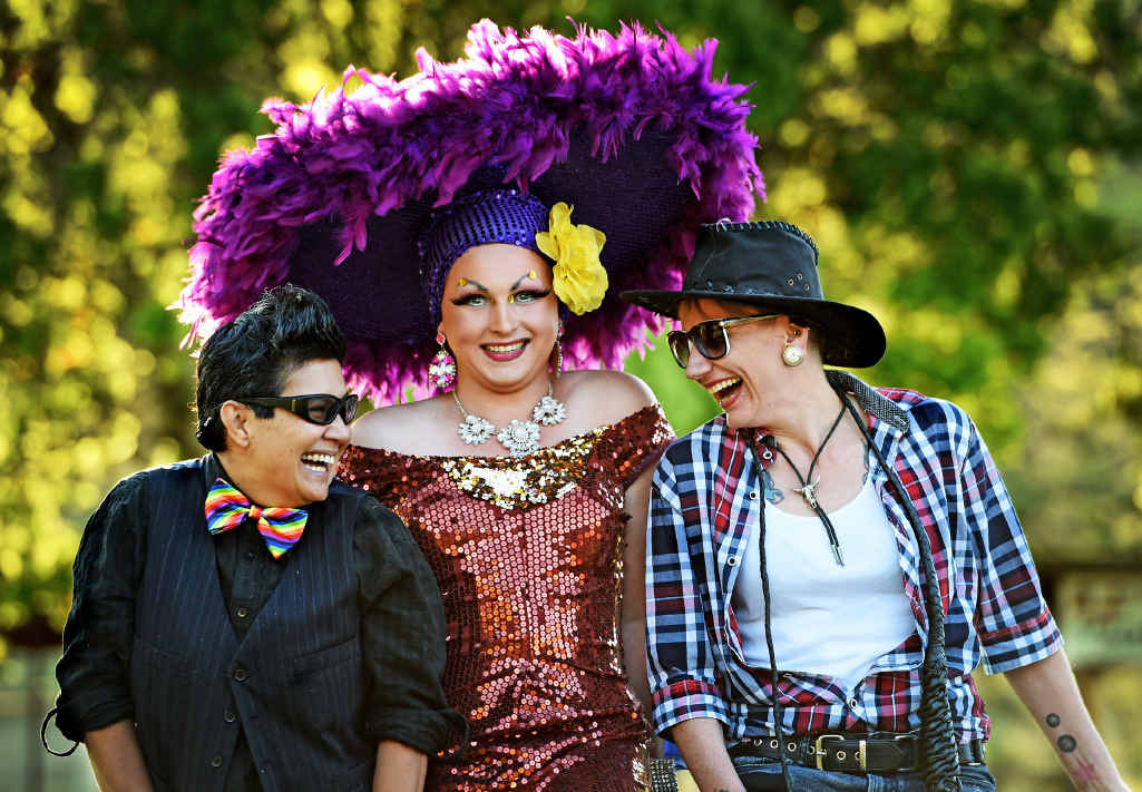 FABULOUS: (From left) Jinky Mactal , Saphira Von Wilde and Nicole Wittig, looking forward to the Tropical Fruits Fruitopia Fairday at the Lismore Showgrounds. FABULOUS: (From left) Jinky Mactal , Saphira Von Wilde and Nicole Wittig, looking forward to the Tropical Fruits Fruitopia Fairday at the Lismore Showgrounds.