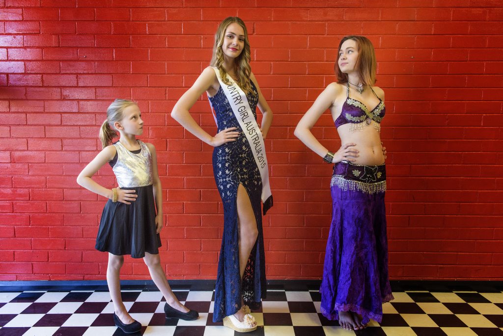 Britany Smidt, 8 and sisters Claire and Jess Smidth strike a pose after their success in the recent Miss Country Girl competition in Grafton. Photo Adam Hourigan / The Daily Examiner Britany Smidt, 8 and sisters Claire and Jess Smidth strike a pose after their success in the recent Miss Country Girl competition in Grafton. Photo Adam Hourigan / The Daily Examiner