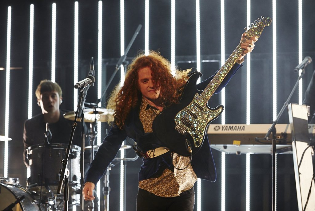 Jimmy Davis performs Michael Jackson's Black or White on The X Factor. Jimmy Davis performs Michael Jackson's Black or White on The X Factor.