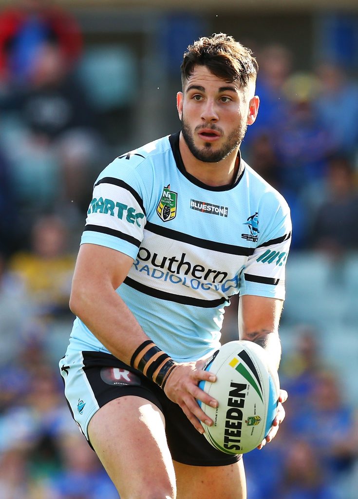 SYDNEY, AUSTRALIA - AUGUST 29: Jack Bird of the Sharks in action during the round 25 NRL match between the Parramatta Eels and the Cronulla Sharks at Pirtek Stadium on August 29, 2015 in Sydney, Australia. (Photo by Mark Nolan/Getty Images) SYDNEY, AUSTRALIA - AUGUST 29: Jack Bird of the Sharks in action during the round 25 NRL match between the Parramatta Eels and the Cronulla Sharks at Pirtek Stadium on August 29, 2015 in Sydney, Australia. (Photo by Mark Nolan/Getty Images)