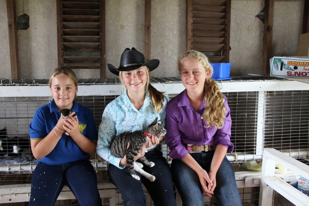 Kyogle Rural Youth members Charliez Taylor, 9, Emily Davis, 14 and Zoe Davis, 13, all of Kyogle at the 2015 show. Kyogle Rural Youth members Charliez Taylor, 9, Emily Davis, 14 and Zoe Davis, 13, all of Kyogle at the 2015 show.