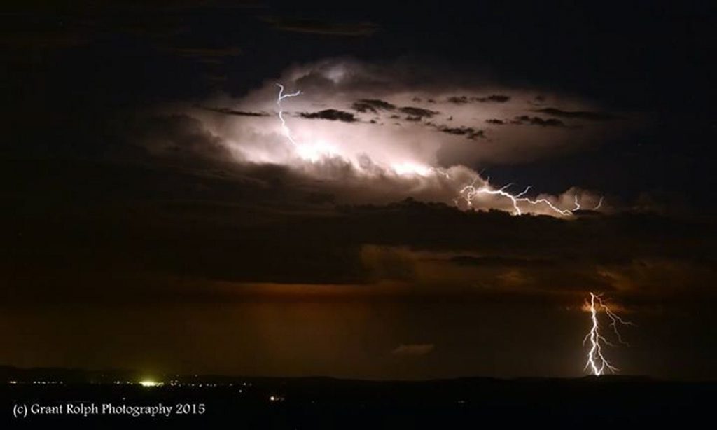 Photo taken last night from Picnic Point as a lightning active storm passed Rosewood 65kms east of the Range. Photo taken last night from Picnic Point as a lightning active storm passed Rosewood 65kms east of the Range.