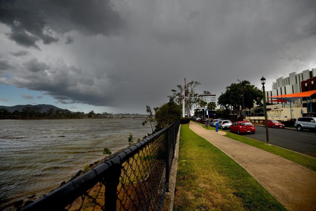Storm heading towards Rockhampton. Photo Allan Reinikka / The Morning Bulletin Storm heading towards Rockhampton. Photo Allan Reinikka / The Morning Bulletin