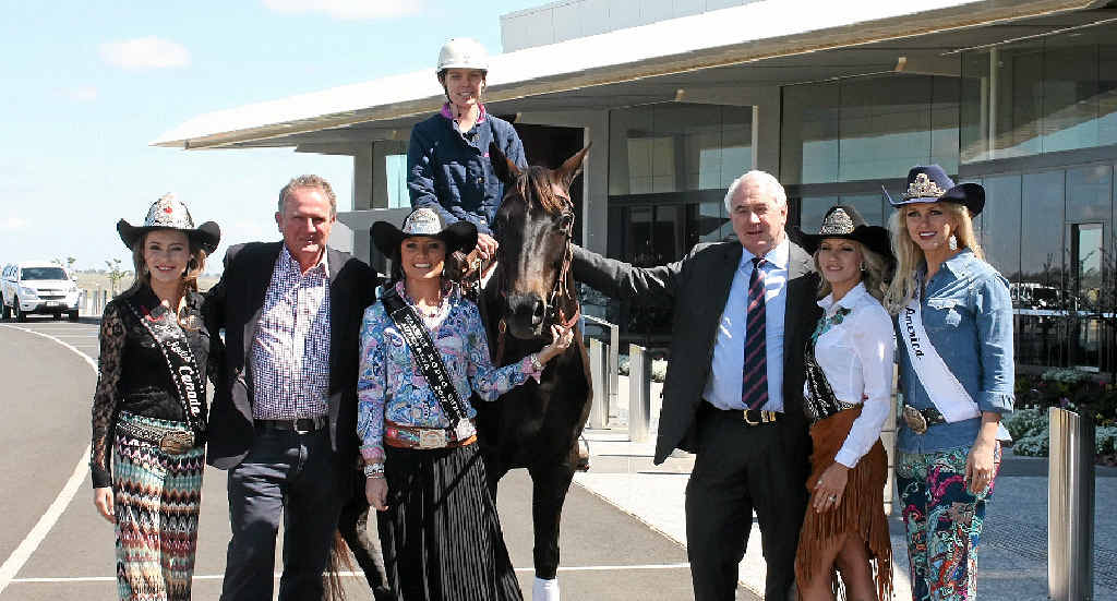 Miss Rodeo Queen Canada Katy Lucas, Joe Wagner, Miss Rodeo Queen Warwick Georgie Stower, Jess Francis, Mayor Paul Antonio, Miss Rodeo Australia Danika Boland and Miss Rodeo America Lauren Heaton. Miss Rodeo Queen Canada Katy Lucas, Joe Wagner, Miss Rodeo Queen Warwick Georgie Stower, Jess Francis, Mayor Paul Antonio, Miss Rodeo Australia Danika Boland and Miss Rodeo America Lauren Heaton.