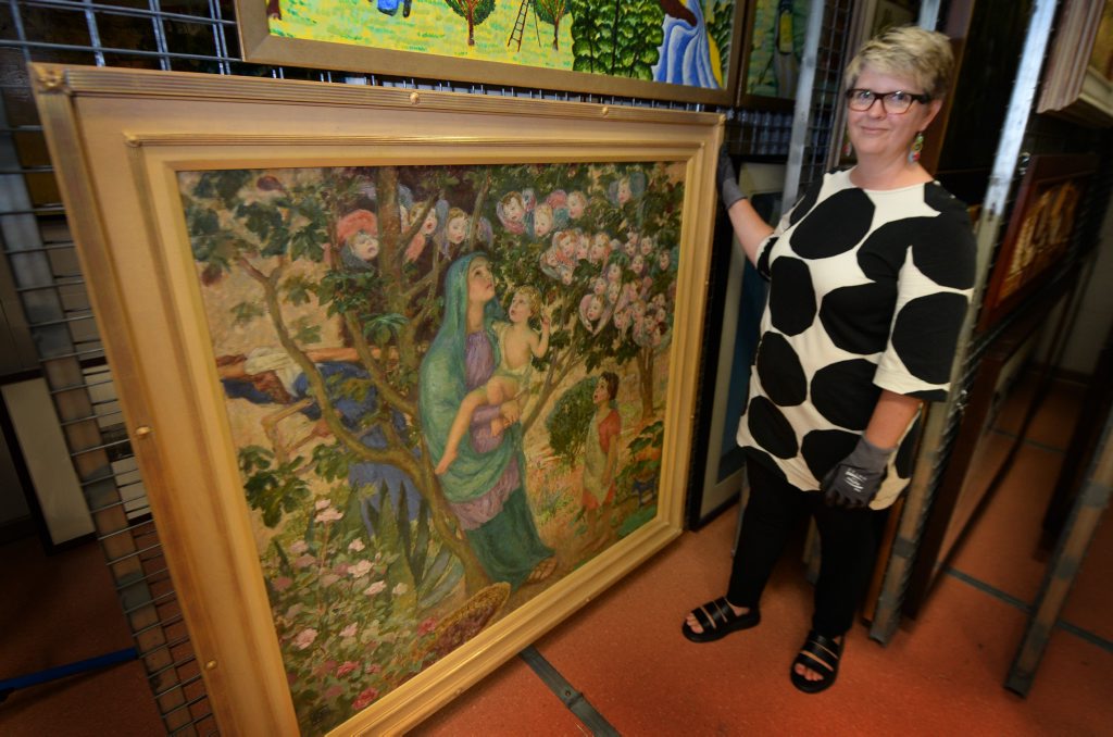 Rockhampton Art Gallery Director, Tracy Cooper-Lavery with a painting by Rupert Bunny titled The Morning Hymn which will be part of the upcoming Dreaming of Deco exhibition. Photo: Chris Ison / The Morning Bulletin Rockhampton Art Gallery Director, Tracy Cooper-Lavery with a painting by Rupert Bunny titled The Morning Hymn which will be part of the upcoming Dreaming of Deco exhibition. Photo: Chris Ison / The Morning Bulletin