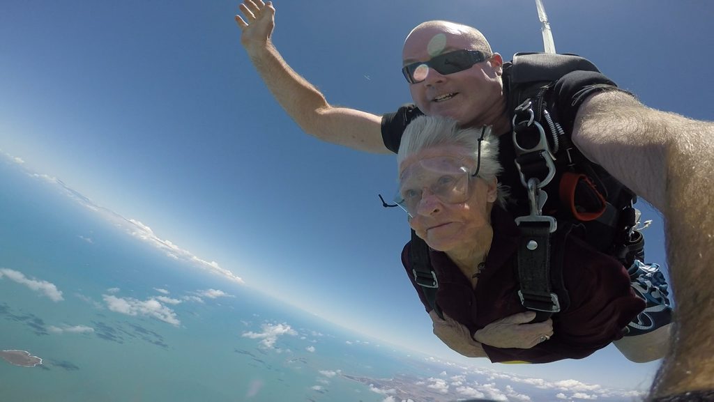 Shirley Dunham skydiving Shirley Dunham skydiving