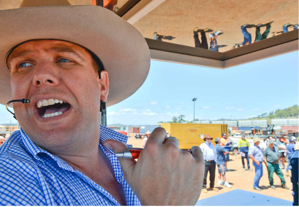 Auctioneer Russell Keast kept the pace moving. Auctioneer Russell Keast kept the pace moving.