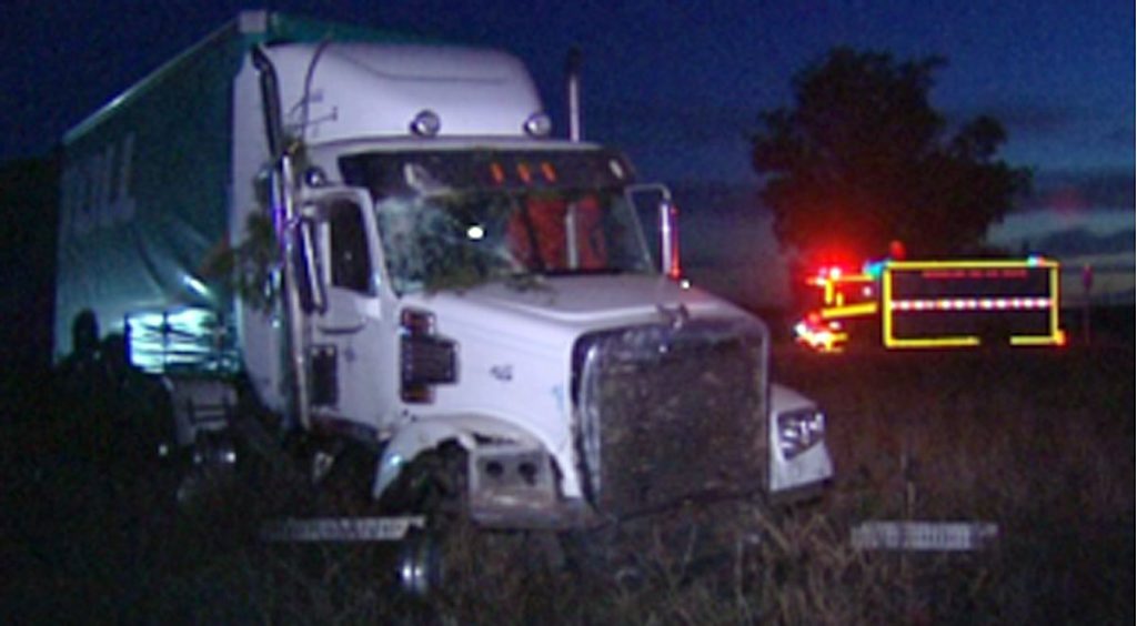 A 43-year-old Dalby man was killed when the vehicle he was driving collided with a truck on the Warrego Hwy just west of Toowoomba. A 43-year-old Dalby man was killed when the vehicle he was driving collided with a truck on the Warrego Hwy just west of Toowoomba.