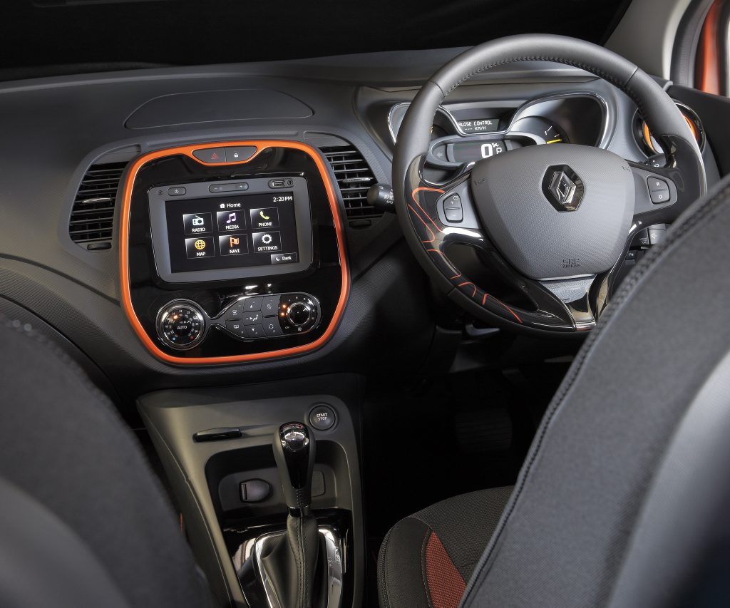 2015 Renault Captur TCe 120 Dynamique. Photo: Contributed 2015 Renault Captur TCe 120 Dynamique. Photo: Contributed