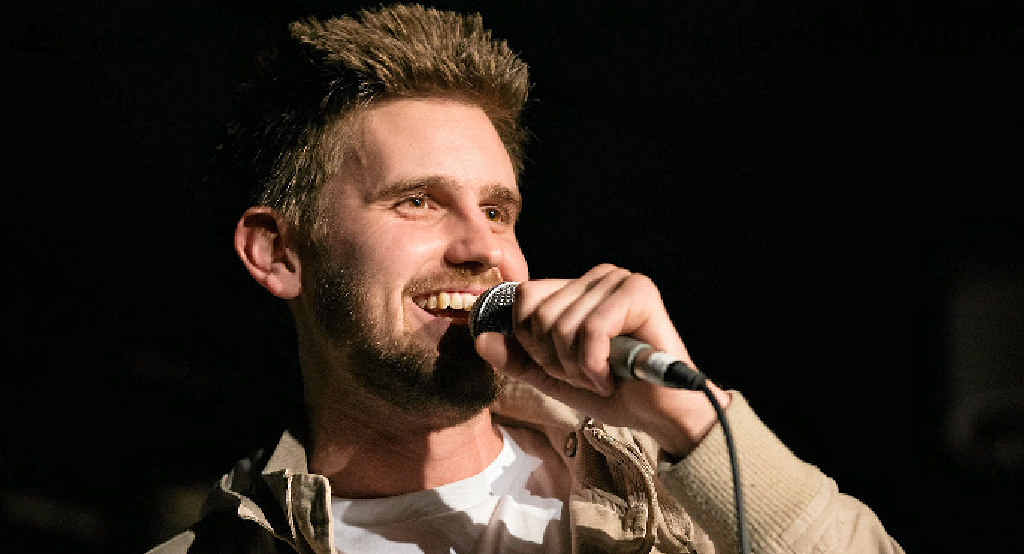 Youtube To Stage Alex Williamson Will Perform That Guy From The Internet In Mackay This Youtube To Stage Alex Williamson Will Perform That Guy From The Internet In Mackay This