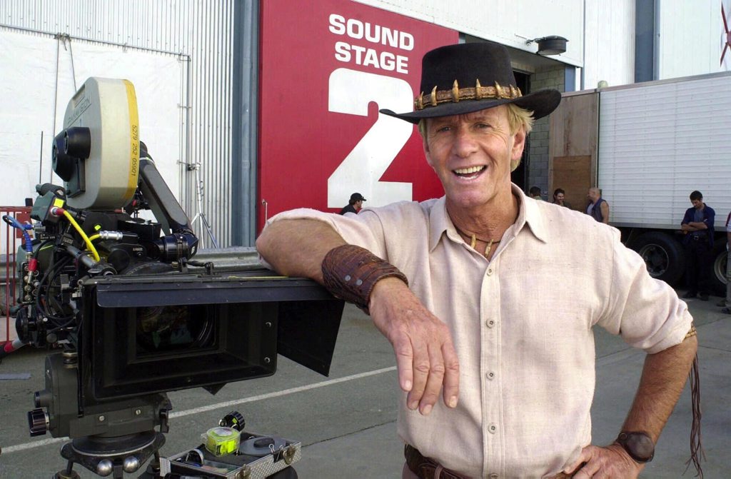 Actor Paul Hogan on the set of Actor Paul Hogan on the set of