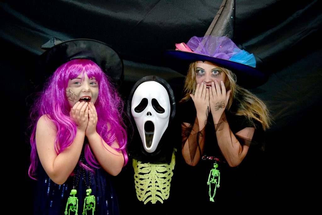 DRESS UPS: Danikah, Jaxon and Ashlyn Baker enjoyed Halloween night at the Discovery Sphere. Your kids can dress up too for How To Train Your Dragon 2 viewing on. DRESS UPS: Danikah, Jaxon and Ashlyn Baker enjoyed Halloween night at the Discovery Sphere. Your kids can dress up too for How To Train Your Dragon 2 viewing on.