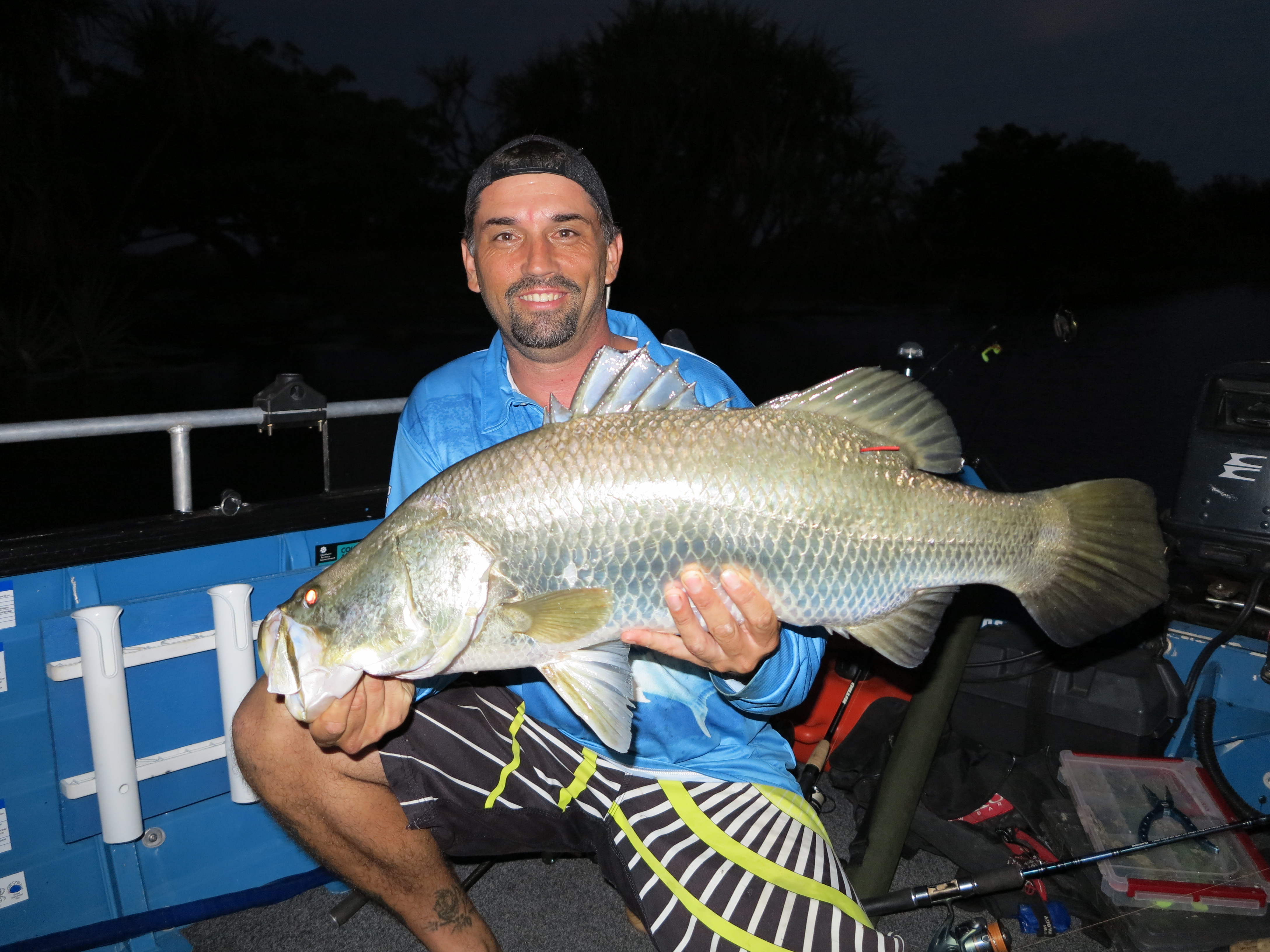 Rob Barrett with $10,000 barra at Corroboree Billabong Rob Barrett with $10,000 barra at Corroboree Billabong