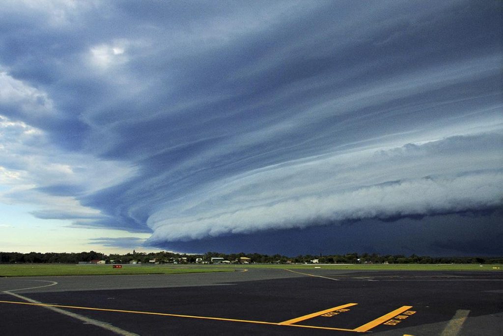 Shane Loweke's photograph of shelf cloud taken at the Sunshine Coast Airport appears on the April page of the Bureau of Meteorology's 2016 Australian Weather Calendar. Shane Loweke's photograph of shelf cloud taken at the Sunshine Coast Airport appears on the April page of the Bureau of Meteorology's 2016 Australian Weather Calendar.
