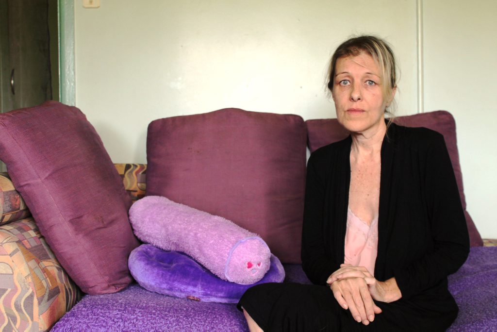 Coffee Camp's Letitia Lee, who is battling terminally-diagnosed kidney failure, has applied for the State Government's Terminal Illness Cannabis Scheme. Coffee Camp's Letitia Lee, who is battling terminally-diagnosed kidney failure, has applied for the State Government's Terminal Illness Cannabis Scheme.