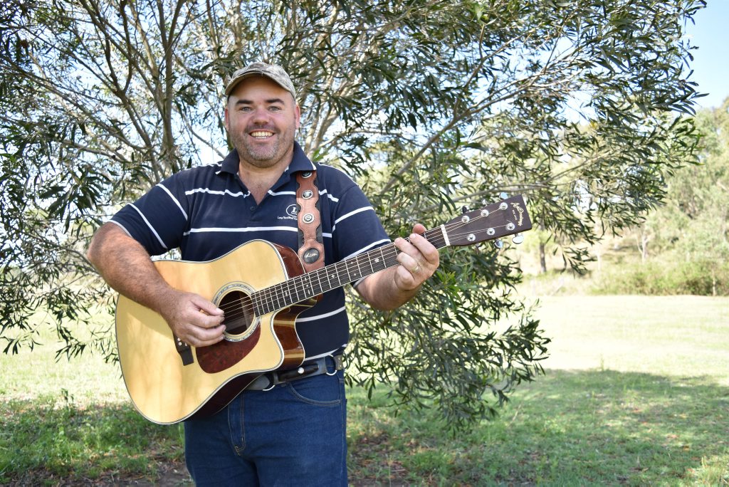Country musician Adam Kilpatrick is currently leading the Artists Signal charts. Photo Ali Kuchel / Gatton Star Country musician Adam Kilpatrick is currently leading the Artists Signal charts. Photo Ali Kuchel / Gatton Star