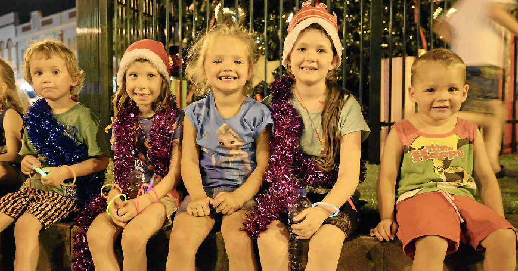 FESTIVE SPIRIT: Noah Kraeft, Daisy Kraeft, Alexis Scott, Shakira Kraeft and Nathaniel Scott at the CBD Christmas Fair. FESTIVE SPIRIT: Noah Kraeft, Daisy Kraeft, Alexis Scott, Shakira Kraeft and Nathaniel Scott at the CBD Christmas Fair.