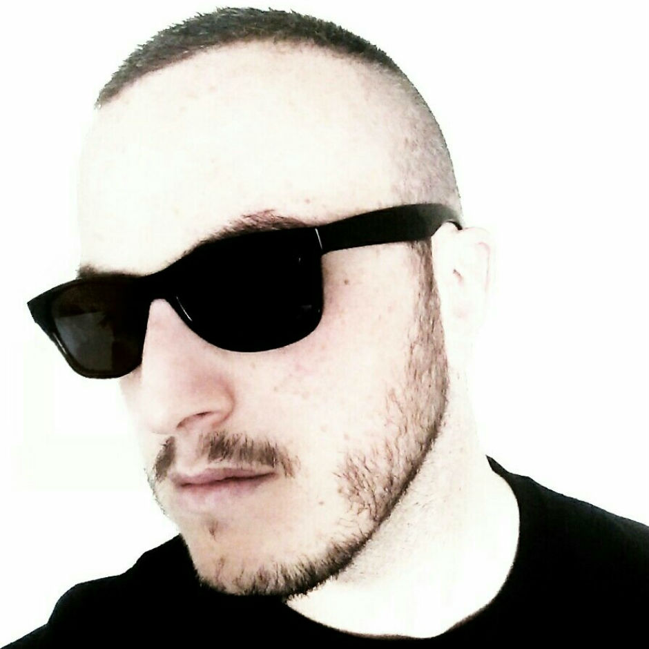 Irish comedian Finchie Cova has written to ISIS, asking the terror group why his country is in its bad books Irish comedian Finchie Cova has written to ISIS, asking the terror group why his country is in its bad books