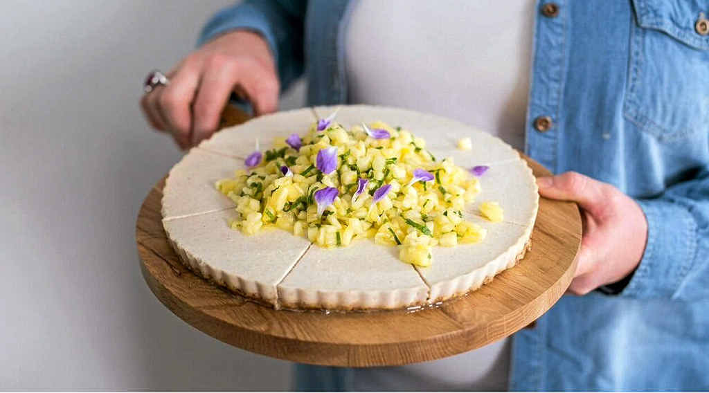 This raw coconut tart is the perfect treat for hot summer days. This raw coconut tart is the perfect treat for hot summer days.