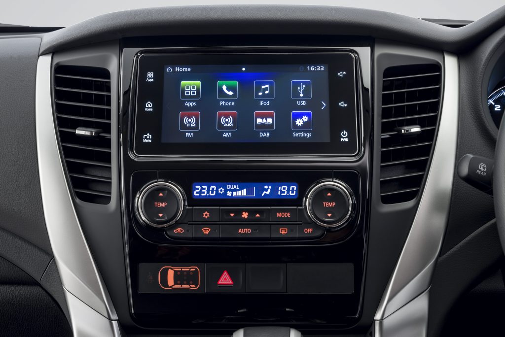 2015 Mitsubishi Pajero Sport. Photo: Contributed 2015 Mitsubishi Pajero Sport. Photo: Contributed