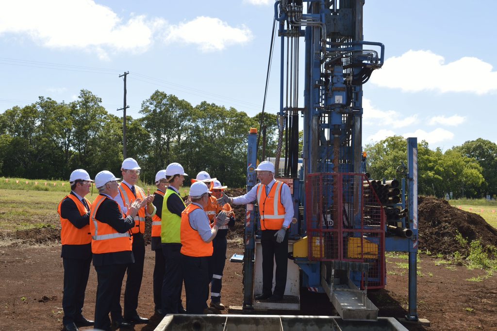 Deputy Prime Minister Warren Truss after pressing the on button on the auger at the Toowoomba Second Range Crossing sod turning ceremony. Deputy Prime Minister Warren Truss after pressing the on button on the auger at the Toowoomba Second Range Crossing sod turning ceremony.