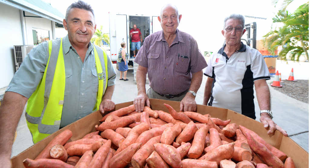 SPECIAL DELIVERY: Alan Robertson (Rocky’s Own Transport), Keith McLaughlin and Ken Wayman (Salvation Army) have worked together to transport food to farmers in Longreach. SPECIAL DELIVERY: Alan Robertson (Rocky’s Own Transport), Keith McLaughlin and Ken Wayman (Salvation Army) have worked together to transport food to farmers in Longreach.
