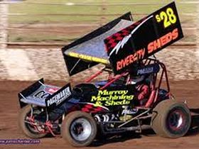 Sprintcars are on this weekend at the Maryborough Speedway. Sprintcars are on this weekend at the Maryborough Speedway.