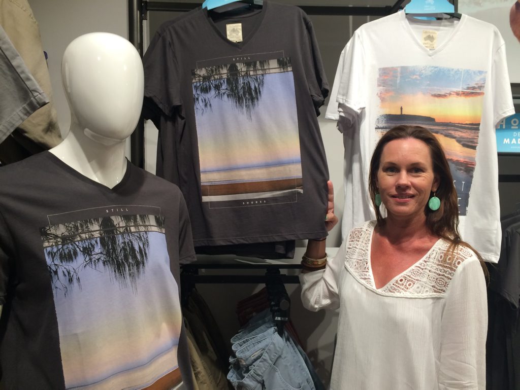 SNAP SHOT SERIES: Bargara woman Jodie Turnbull's photo of Kelly's Beach is featured on tee-shirts available in Jeanswest stores across the country. Photo Carolyn Archer / NewsMail SNAP SHOT SERIES: Bargara woman Jodie Turnbull's photo of Kelly's Beach is featured on tee-shirts available in Jeanswest stores across the country. Photo Carolyn Archer / NewsMail