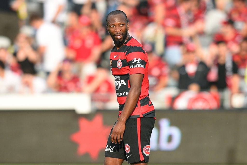 Romeo Castelen has become a cult hero of the Western Sydney Wanderers' fans. Photo: AAP Image Romeo Castelen has become a cult hero of the Western Sydney Wanderers' fans. Photo: AAP Image