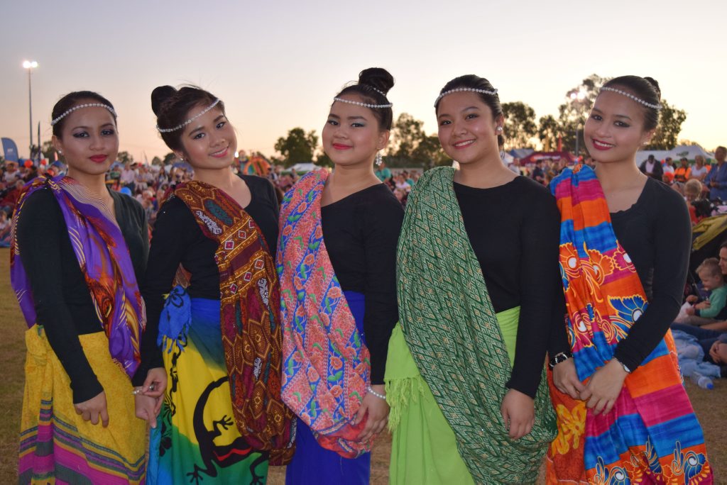 Kaye, Chelsy, Angelie, Nikki and Kate of the Emerald Philipines Australian Association performed at the Central Highlands Multicultural Festival. Kaye, Chelsy, Angelie, Nikki and Kate of the Emerald Philipines Australian Association performed at the Central Highlands Multicultural Festival.