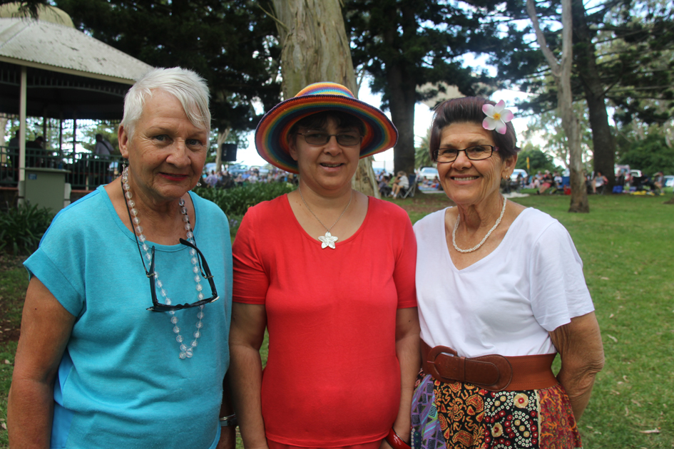 (Left to right) Beryl Johns, Rachel Shoman and Rhonda Glare enjoying The Damien Black Band at Toowoomba’s Picnic Point Bandstand as part of the Summer Tunes in the Blooms series of concerts. (Left to right) Beryl Johns, Rachel Shoman and Rhonda Glare enjoying The Damien Black Band at Toowoomba’s Picnic Point Bandstand as part of the Summer Tunes in the Blooms series of concerts.