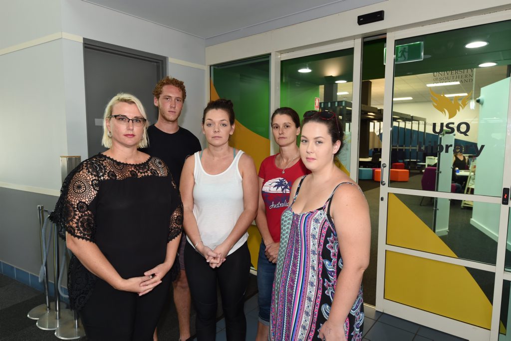 Fraser Coast USQ students - (L) Cathleen Shiel, Fergal Foley-Brown, Brooke Lewis, Samantha Browne and Sophia Fuller outside the uni library. Photo: Alistair Brightman / Fraser Coast Chronicle
