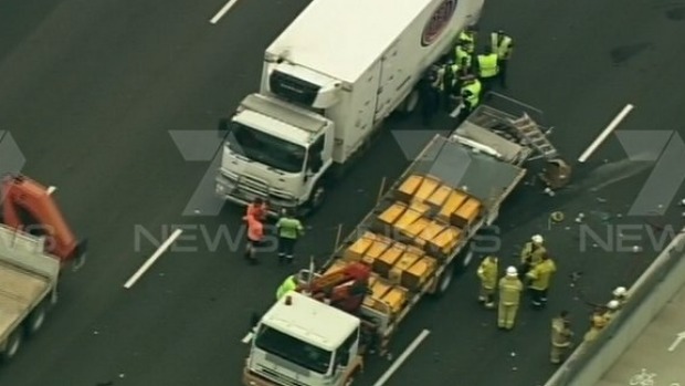 A car and truck have collided on the Gateway Bridge. Photo: Seven News
A car and truck have collided on the Gateway Bridge. Photo: Seven News