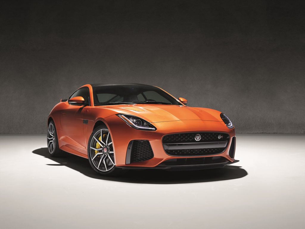 200MPH CLUB: Jag goes hunting Porsche's 911 Turbo with lighter, slippier and more powerful F-Type using 423kW 5.0-litre supercharged V8 engine 200MPH CLUB: Jag goes hunting Porsche's 911 Turbo with lighter, slippier and more powerful F-Type using 423kW 5.0-litre supercharged V8 engine