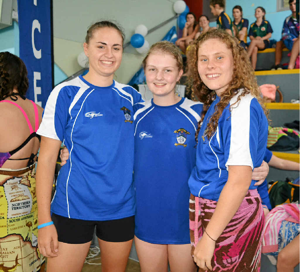 Brianna Moon, Julia Murphy and Sarah Ogden at WIRAC.