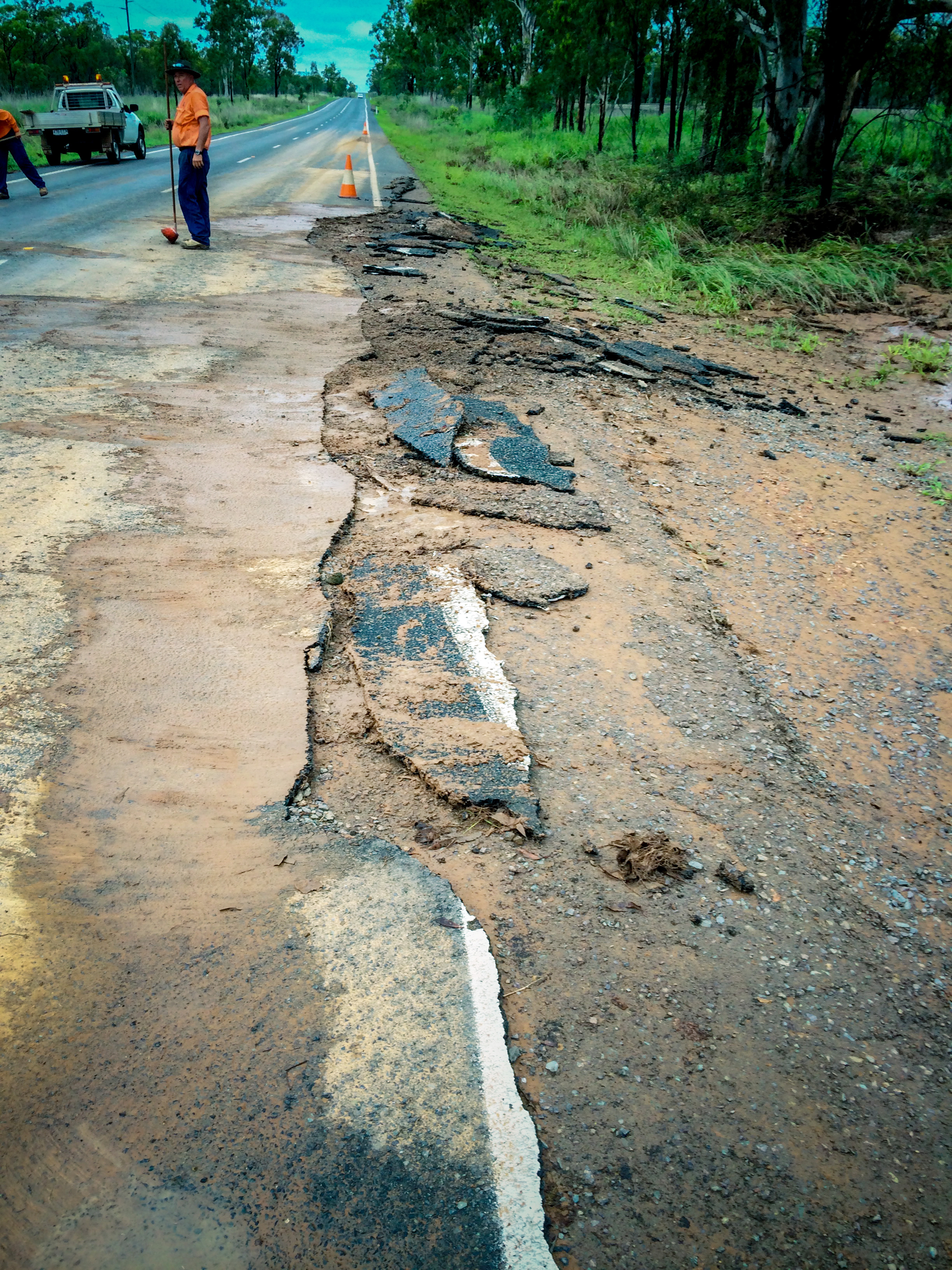FLOOD DAMAGE: Section of the Peak Downs Hwy about 5km east of Coppabella reveals the extent of damage caused by recent rainfall. FLOOD DAMAGE: Section of the Peak Downs Hwy about 5km east of Coppabella reveals the extent of damage caused by recent rainfall.