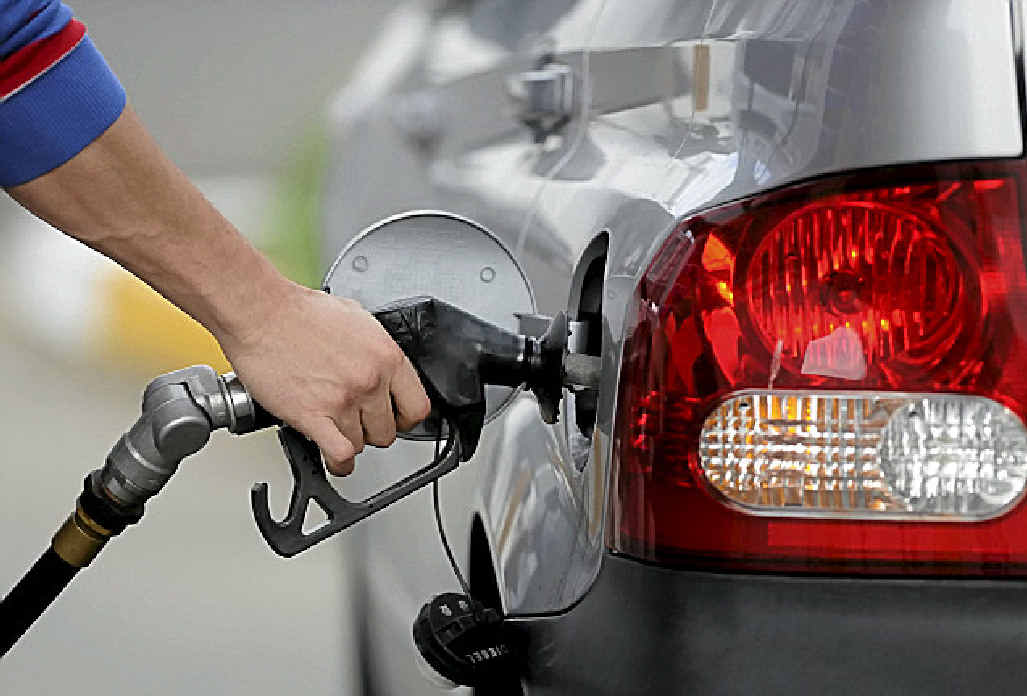 With global oil prices are at a record low, the ACCC is calling on petrol retailers to explain high prices at the pump. With global oil prices are at a record low, the ACCC is calling on petrol retailers to explain high prices at the pump.