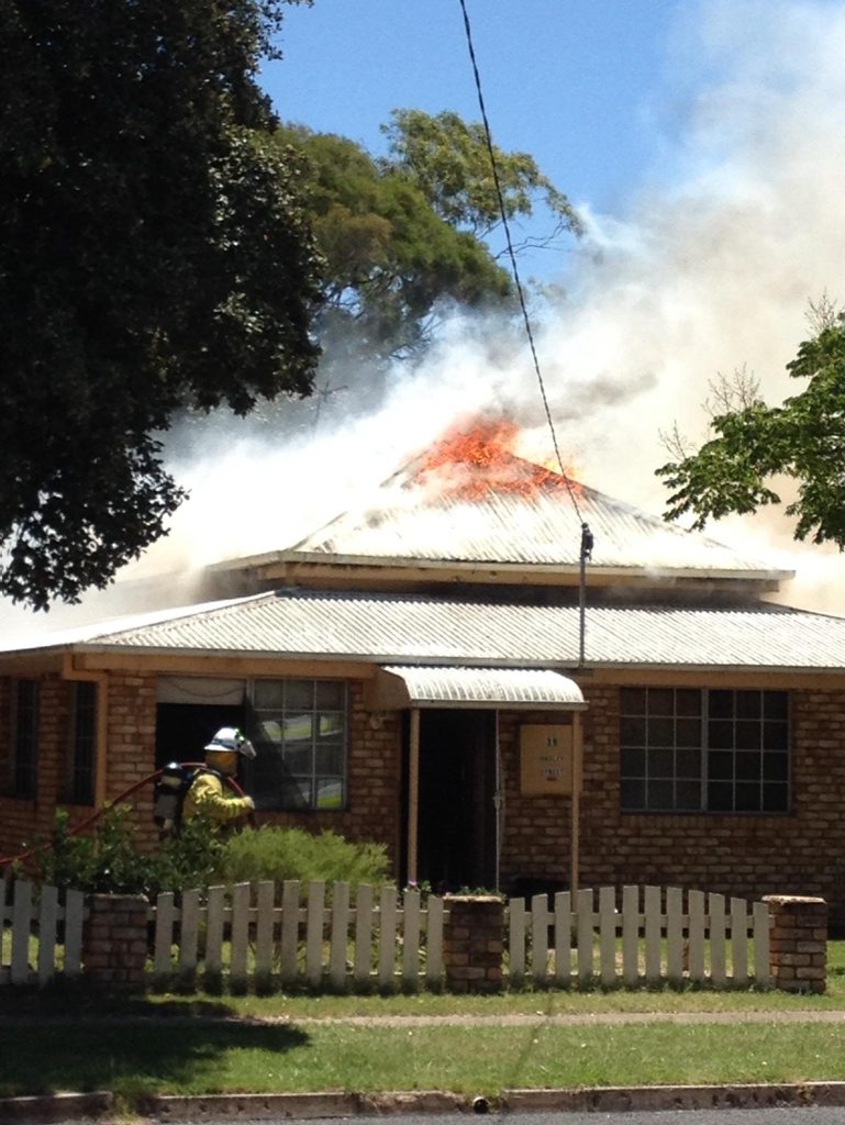 The house burns in Pittsworth. Photo S. Schultz The house burns in Pittsworth. Photo S. Schultz