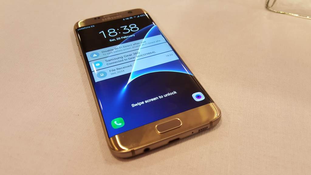 Samsung has unveiled its new Galaxy S7 and S7 egdge smart phones at the Mobile World Congress in Barcelona. It wowed with its longer battery life, water resistance, powerful camera and sleek new shape Samsung has unveiled its new Galaxy S7 and S7 egdge smart phones at the Mobile World Congress in Barcelona. It wowed with its longer battery life, water resistance, powerful camera and sleek new shape