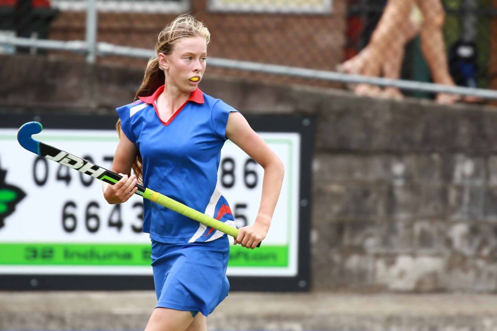 Ellynie Cameron playing in the 2016 Mike Rowe-Dawn Scott Memorial Hockey Carnival at Clarence Valley Regional Hockey Complex on February 27-28.Photo Chris Blanchard / Grafton Hockey Association Ellynie Cameron playing in the 2016 Mike Rowe-Dawn Scott Memorial Hockey Carnival at Clarence Valley Regional Hockey Complex on February 27-28.Photo Chris Blanchard / Grafton Hockey Association