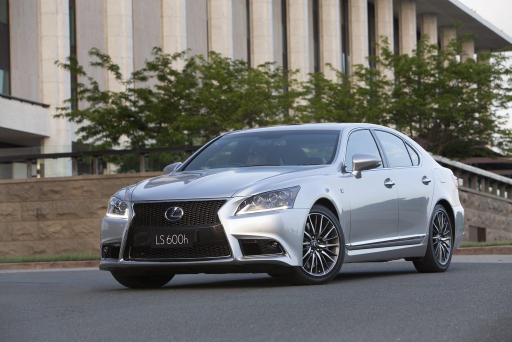 Stars Cars Alan Jones, Lexus LS600h F Sport. Photo: Contributed. Stars Cars Alan Jones, Lexus LS600h F Sport. Photo: Contributed.